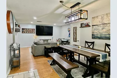 140 Thompson Street #APT 3A, East Haven, CT 06513 - Photo 1