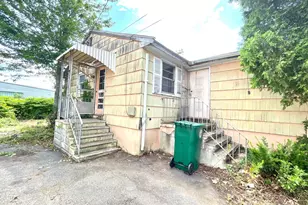 65 Masarik Ave, Stratford, CT 06615 - Photo 1