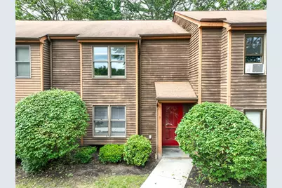 10 Cianci Avenue #APT 9, Plainville, CT 06062 - Photo 1