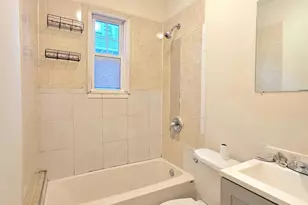 6 Frederick Ct, Waterbury, CT 06710 - Photo 1