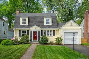 3 Farnham Rd, West Hartford, CT 06119 - Photo 1