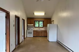 120 Preston St, Hartford, CT 06114 - Photo 1