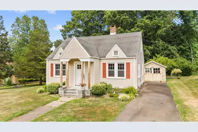 29 Haywood Lane, Hamden, CT 06514 - Photo 1