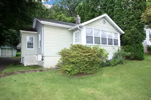 131 River Rd, Shelton, CT 06484 - Photo 1