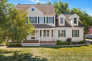 466 Judson Ave, Groton, CT 06355 - Photo 1