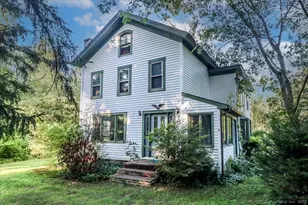 16 Farrell Rd, Newtown, CT 06470 - Photo 1