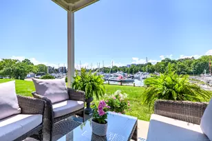 43 Harbor Dr, Stamford, CT 06902 - Photo 1