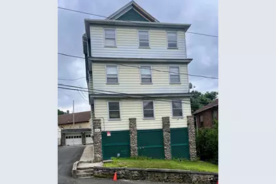 52 Howard Street, Waterbury, CT 06705 - Photo 1