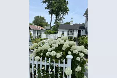 7 Pratt Street #APT 8, Essex, CT 06426 - Photo 1