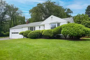 12 Shady Knoll Ln, New Canaan, CT 06840 - Photo 1