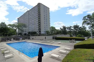 2625 Park Ave, Bridgeport, CT 06604 - Photo 1