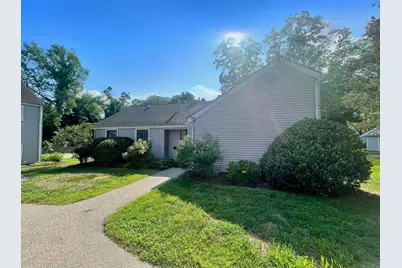 150 Hollister Way South #150, Glastonbury, CT 06033 - Photo 1