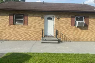 35 Houghton St, Waterbury, CT 06704 - Photo 1