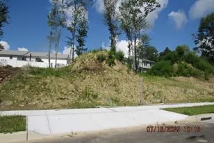 92 Warm Earth Rd, Naugatuck, CT 06770 - Photo 1