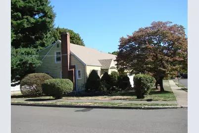 40 Northfield Street, Bridgeport, CT 06606 - Photo 1