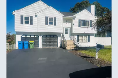 208 Kendall Circle, Waterbury, CT 06708 - Photo 1