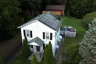 216 Bunker Hill Ave, Waterbury, CT 06708 - Photo 1