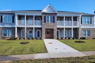 10 Berkshire Rd, West Hartford, CT 06110 - Photo 1