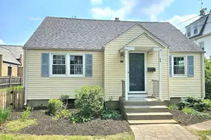 28 S Highland St, West Hartford, CT 06119 - Photo 1