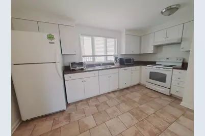 40 Dean Street #2, Stamford, CT 06902 - Photo 1