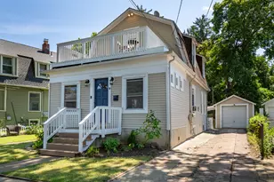 19 Shoreham Rd, New Haven, CT 06512 - Photo 1