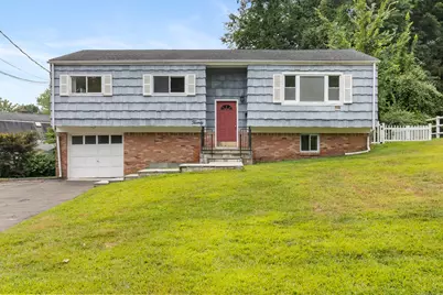 20 Lancaster Place, Stamford, CT 06905 - Photo 1