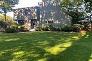 501 Plymouth Colony, Branford, CT 06405 - Photo 1