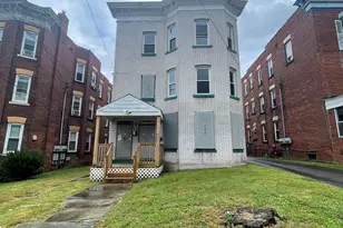 113 Shultas Pl, Hartford, CT 06114 - Photo 1