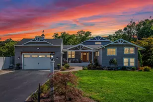 8 MacKenzie Cir, Newtown, CT 06482 - Photo 1