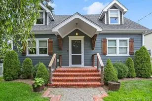 431 Knapps Hwy, Fairfield, CT 06825 - Photo 1