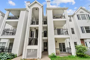 31 High St, East Hartford, CT 06118 - Photo 1