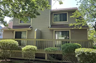 496 Woodward Ave, New Haven, CT 06512 - Photo 1