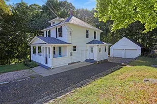 35 Buckingham Ct, Watertown, CT 06779 - Photo 1