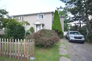 67 Campfield Dr, Fairfield, CT 06825 - Photo 1