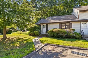 7 Oak Forest Dr, Manchester, CT 06042 - Photo 1