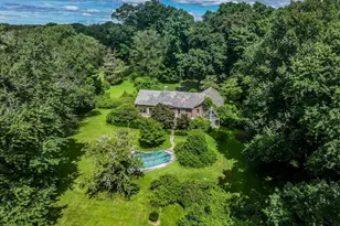 32 Locust Rd, Greenwich, CT 06831 - Photo 1