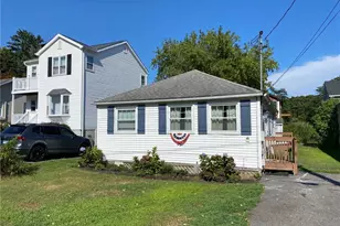 39 Brockett Rd, East Lyme, CT 06357 - Photo 1