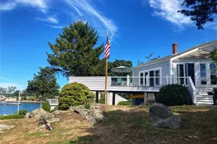 24 Nauyaug Point Rd, Stonington, CT 06355 - Photo 1