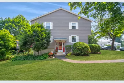 746 Long Hill Road #746, Middletown, CT 06457 - Photo 1