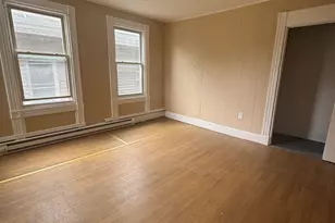 54 Jewelry St, Waterbury, CT 06706 - Photo 1