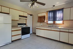 107 Birdsey Ave, Middletown, CT 06457 - Photo 1