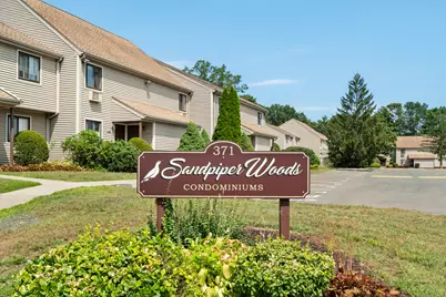 371 Emmett Street #APT 31, Bristol, CT 06010 - Photo 1