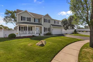 40 Devine Pl, Milford, CT 06460 - Photo 1