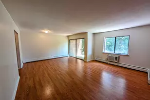 925 High Path Rd, Windsor, CT 06095 - Photo 1