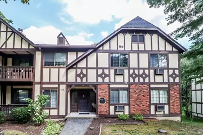 2 Essex Court #2, Brookfield, CT 06804 - Photo 1