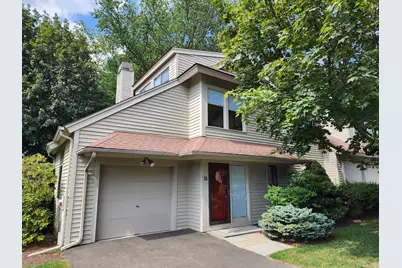 320 Strawberry Hill Avenue #APT 15, Stamford, CT 06902 - Photo 1