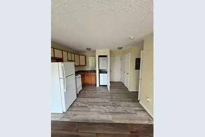 4 Warwick Street #3, New Haven, CT 06513 - Photo 1