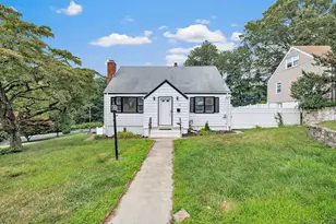 88 Plankton St, Bridgeport, CT 06606 - Photo 1