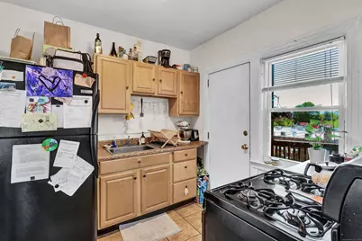 28 Whitney Street #201, Hartford, CT 06105 - Photo 5