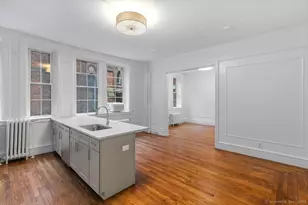 284 Orange St, New Haven, CT 06510 - Photo 1